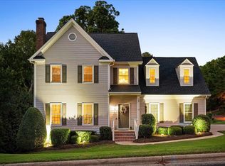 100 Lyncroft Ln, Cary, NC 27519