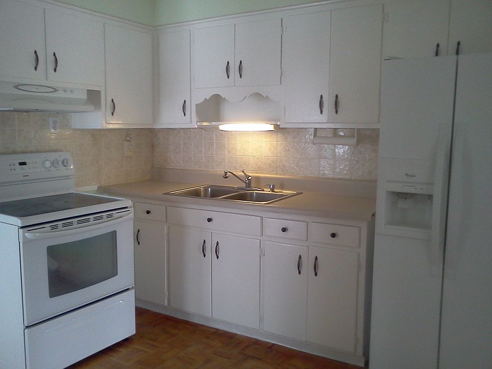 2nd image of 6148 Mayo St