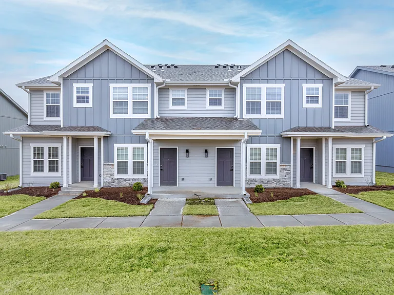 The Venue Townhomes — Photo 34