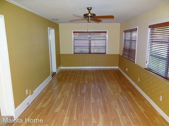 5th image of 4903 Chariton Ave