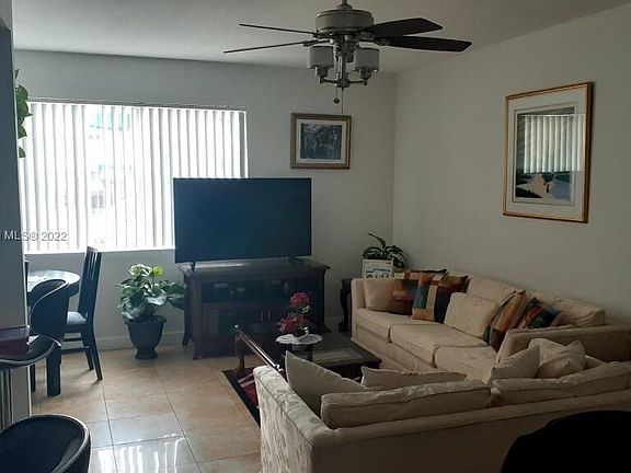 4th image of 15295 SW 107th Ln APT 1005