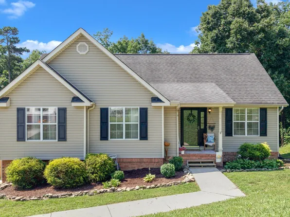 6452 White Tail Dr, Ooltewah, TN 37363