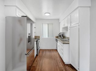Sherman Plaza Apartments, Van Nuys, CA 91405