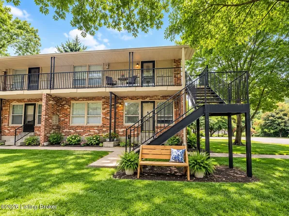 3501 Paragon Ct Unit 30, Louisville, KY 40218