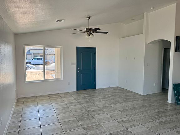 2nd image of 3760 E Santa Anna Pl