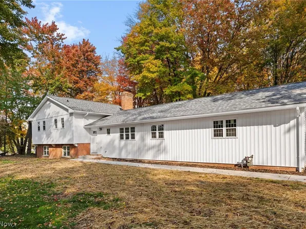 2971 Lander Rd, Pepper Pike, OH 44124