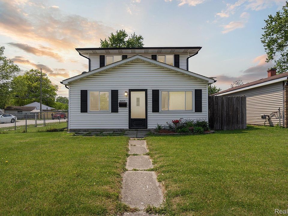 1st image of 26605 Park Ct