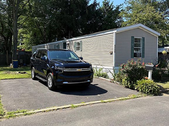 2nd image of 4115 Davis Dr