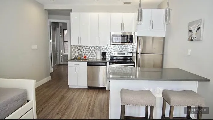 Rented by BRICK & GALO REALTY CORP | media 3