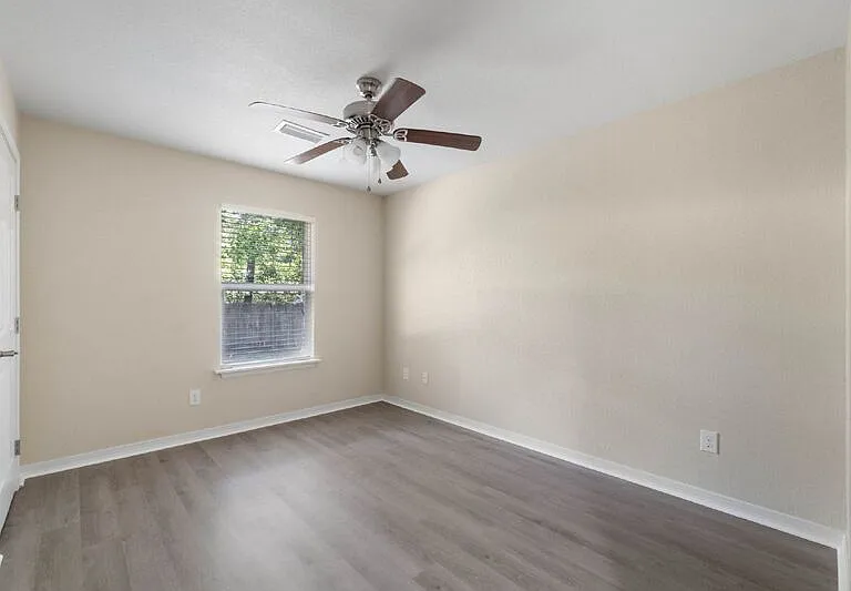 1137 Finck Rd — Photo 13
