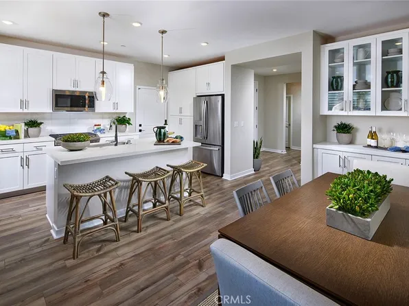 4057 Pomelo Dr, Corona, CA 92883