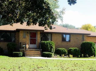 219 Caesar Blvd, Williamsville, NY 14221