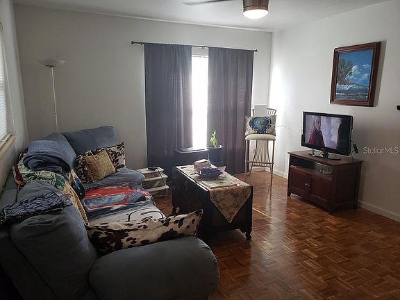5th image of 2306 Bonneville Dr