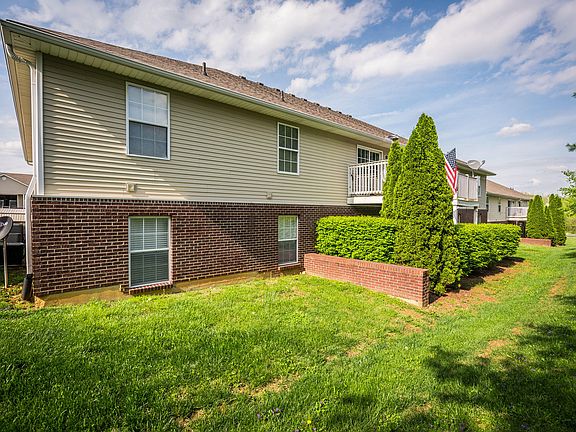 4th image of 175 Central Blvd APT 15