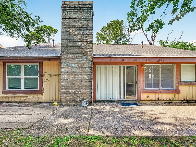6203 Downwood Forest Dr — Photo 46