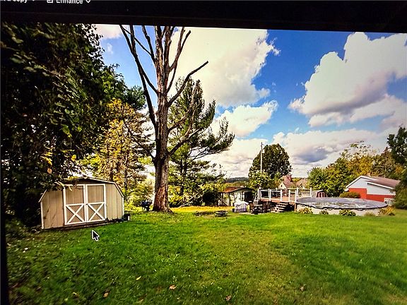 5th image of 1910 2nd St