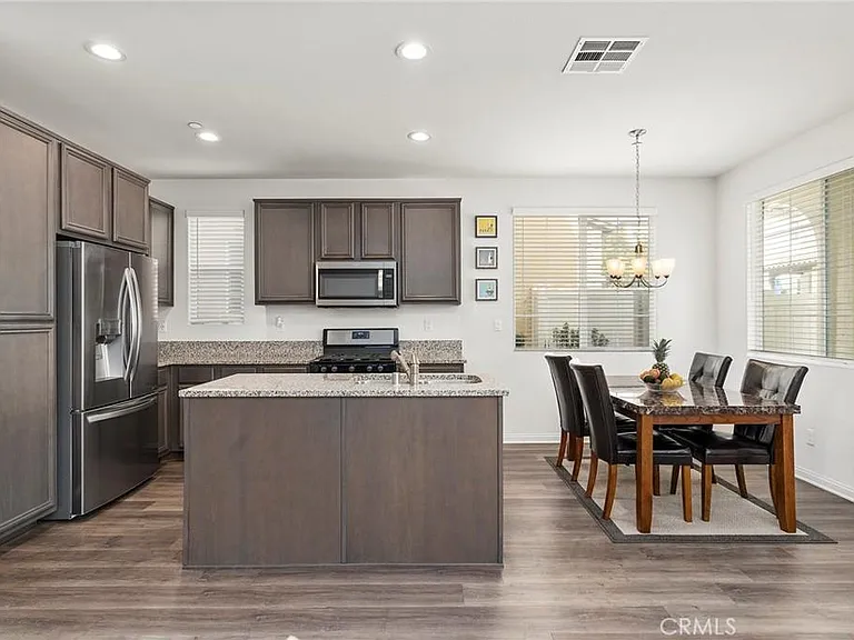 1721 Pantai Ave — Photo 7
