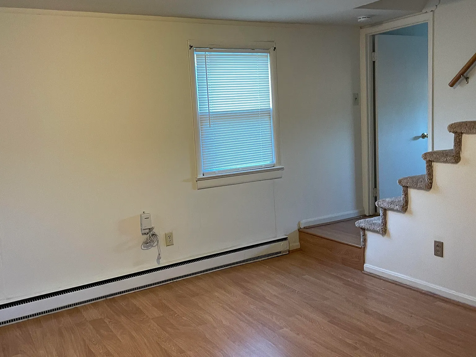 2 bed, 1.5 bath, 945 sqft, $1,700 — Photo 3
