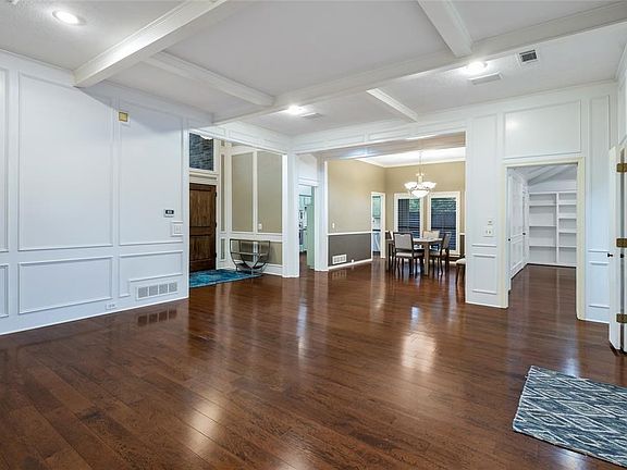 5th image of 5927 Deseret Trl