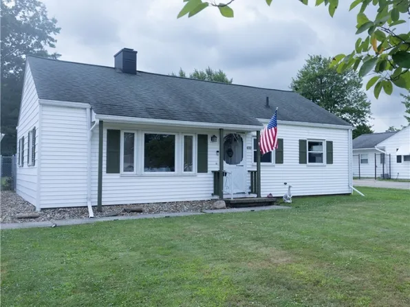 632 Cedar St, Medina, OH 44256