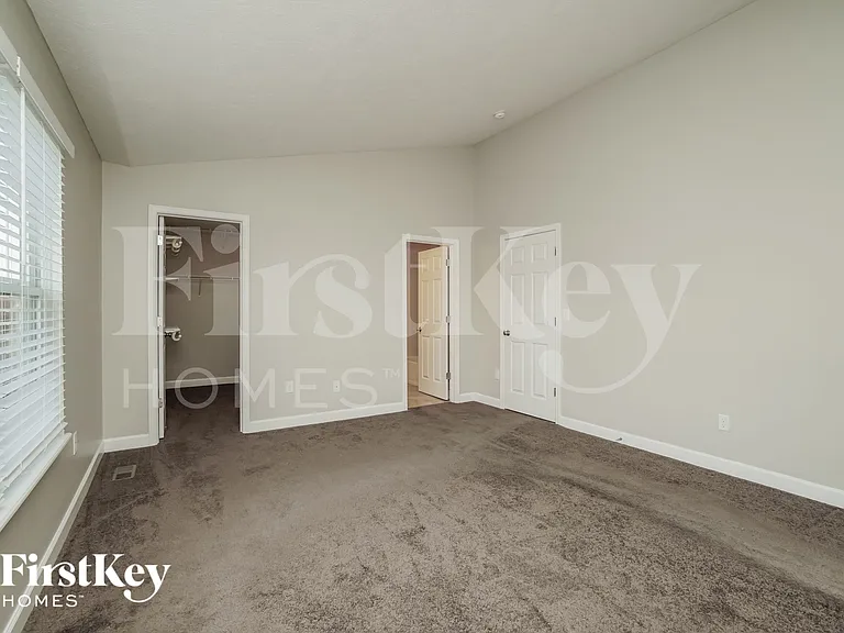 4642 Haley Way — Photo 10