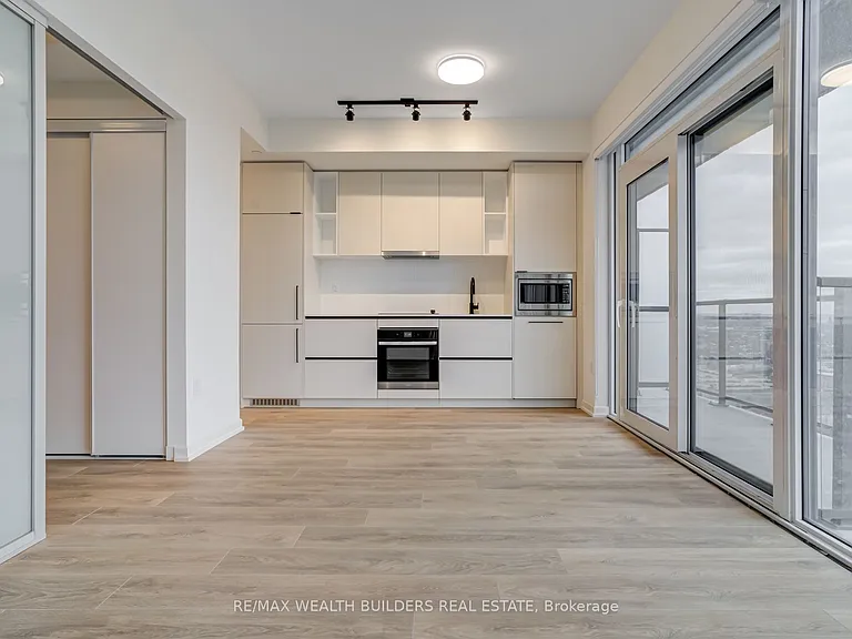 1285 Dupont St #2407 — Photo 8