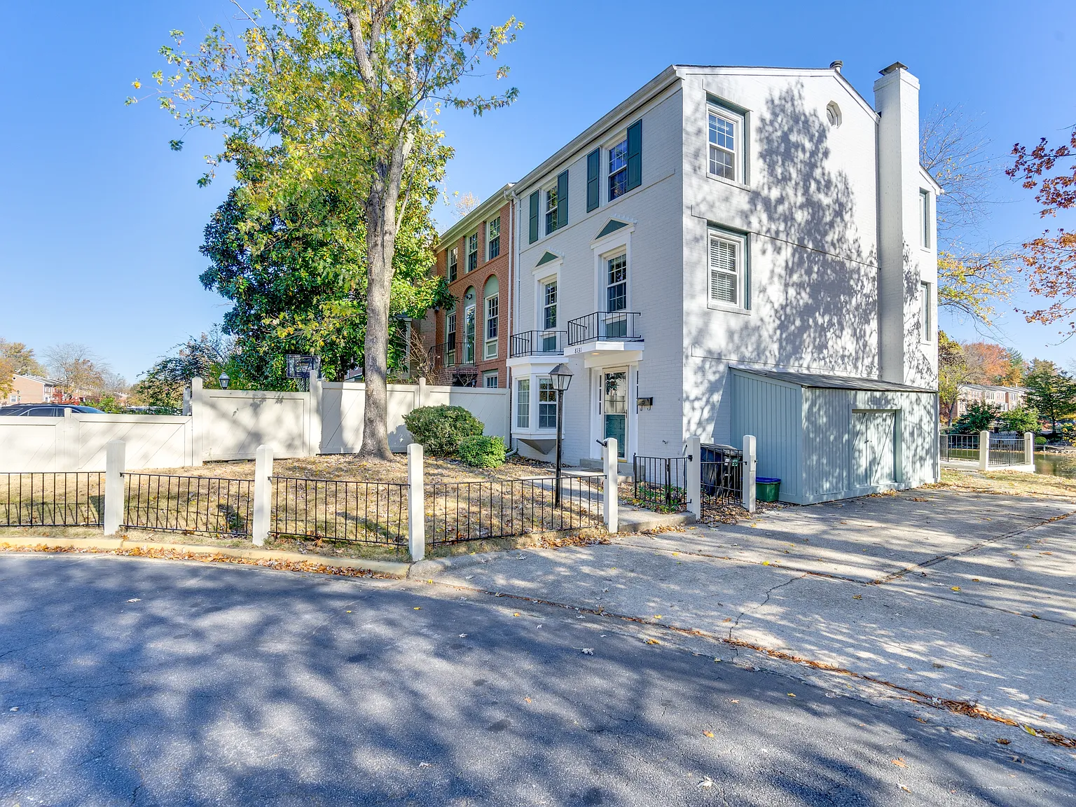 8131 Pinelake Court - UL 1L — Photo 3