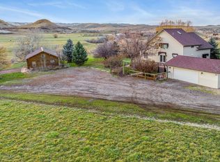 1080 Us Highway 14, Banner, WY 82832