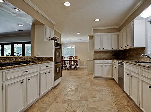 4th image of 3830 Pallos Verdas Dr