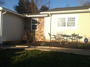 6533 Beaver Rd, Ravenna, OH 44266