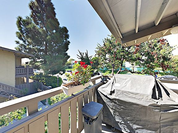 5th image of 20622 S Vermont Ave Unit 29