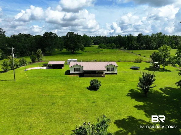 7577 Ridge Rd, Brewton, AL 36426