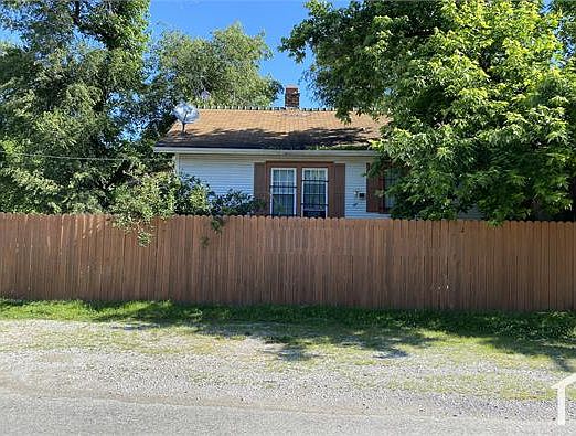2nd image of 1401 N 54th St