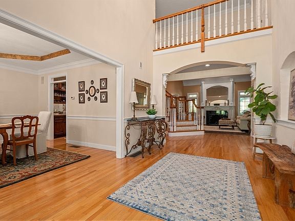 4th image of 36 Cutler Farm Rd