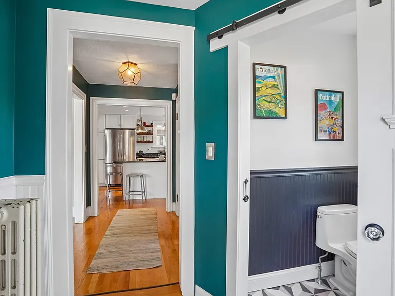 3 Woburn St — Photo 9