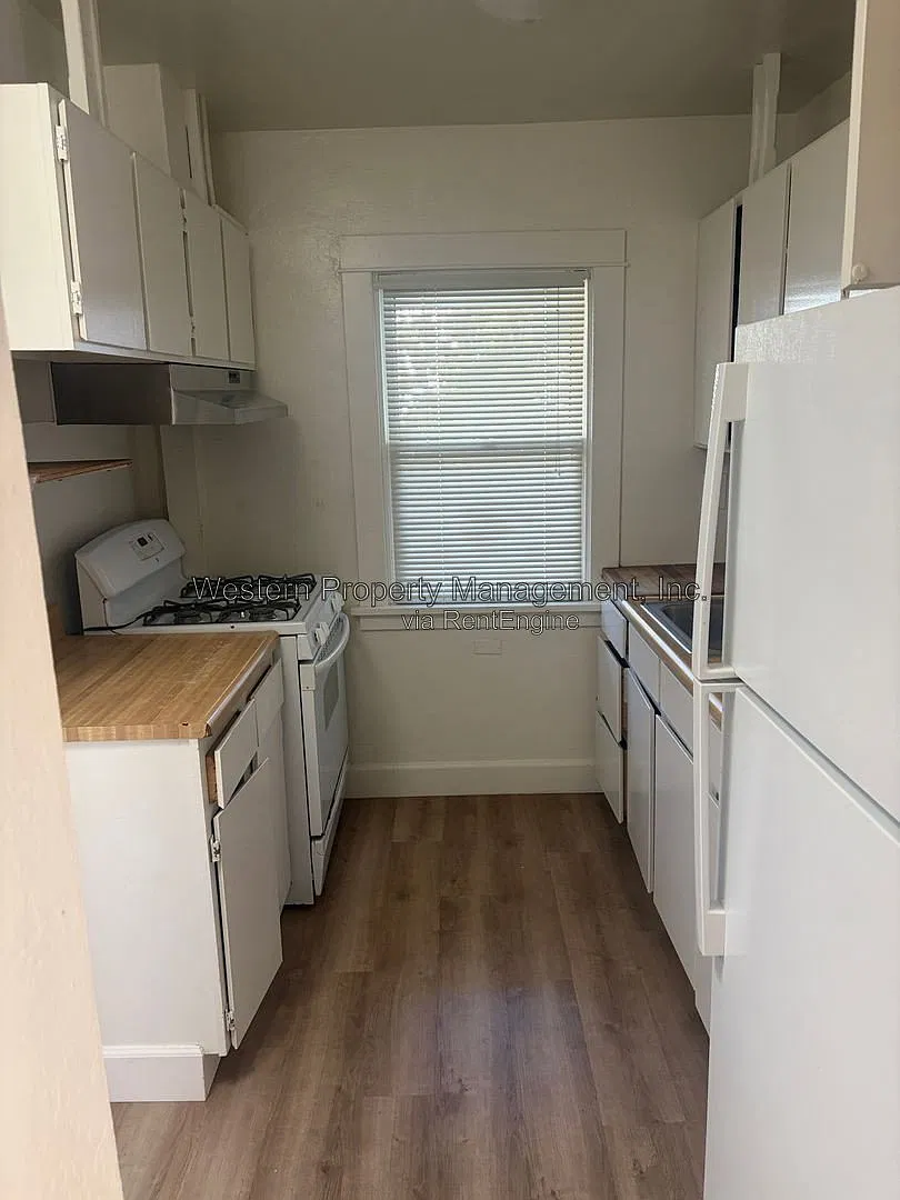 2 bed, 2.0 bath, 800 sqft, $3,095 — Photo 3