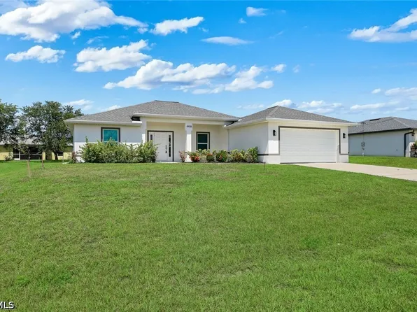 4408 NE 21st Place Cpe, Coral, FL 33909