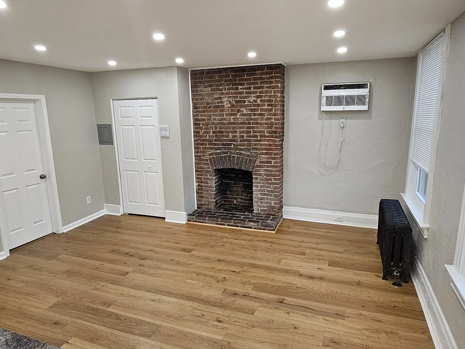 1 bed, 650 sqft, $1,210 — Photo 4