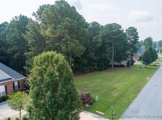 500 Falling Water Rd, Spring Lake, NC 28390