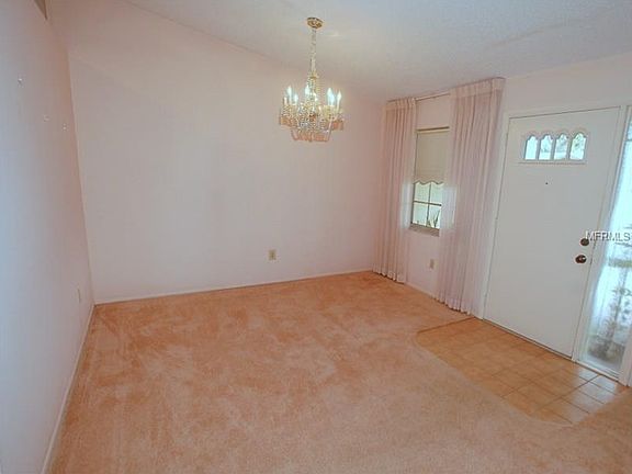 3rd image of 2207 Marshall Dr