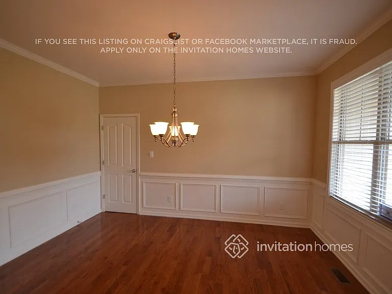 9028 Linslade Way — Photo 4