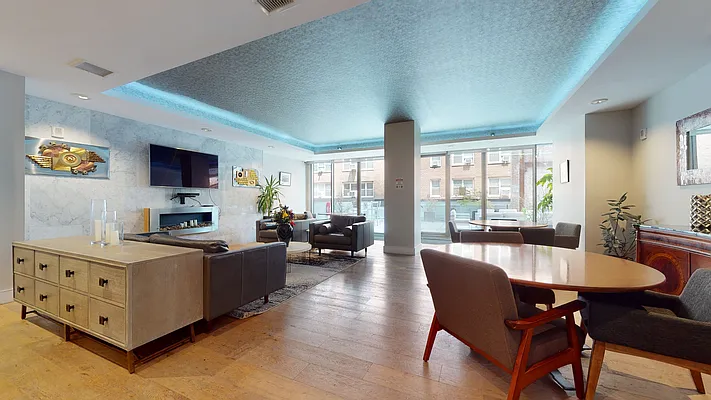 Rented by Bond New York | media 49