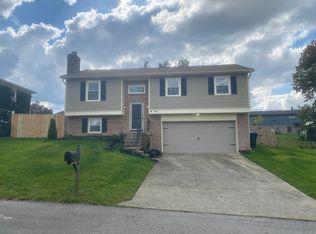 1166 Armstrong Mill Rd, Lexington, KY 40517