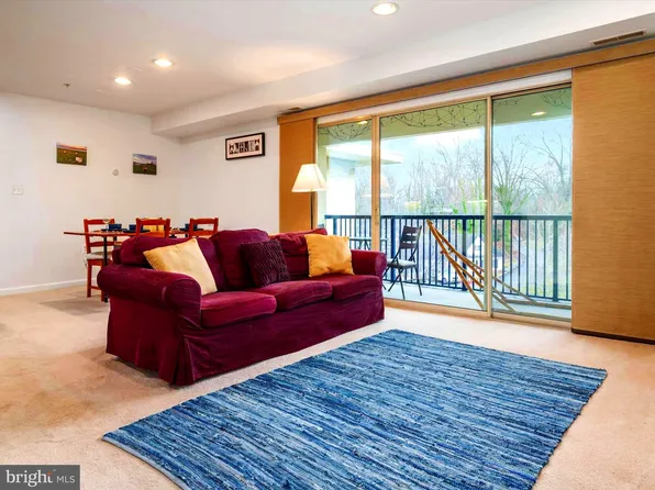 1002 Primrose Rd APT 302, Annapolis, MD 21403