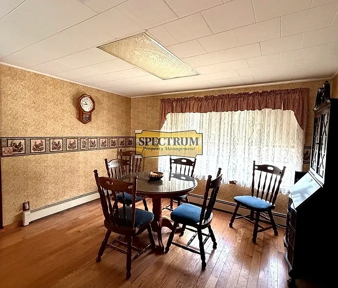 61 Mercer Rd — Photo 3