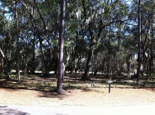 24 Hawthorne Rd, Bluffton, SC 29910