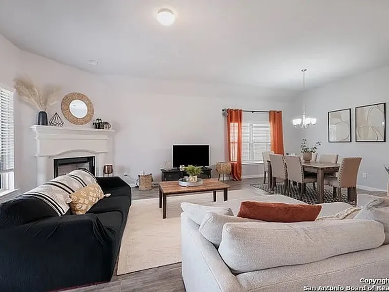 8909 Elizabeth Park — Photo 15