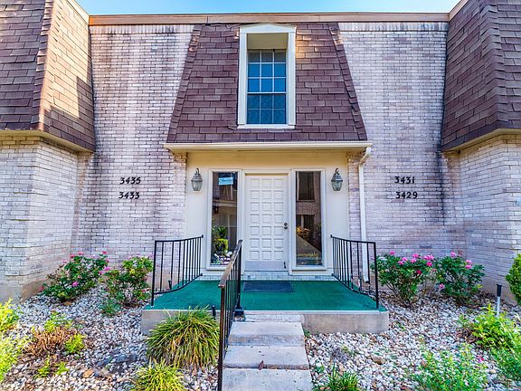 2nd image of 3431 Turtle Village St #90