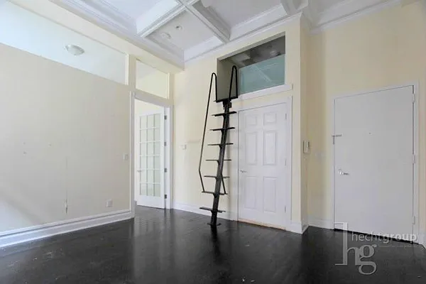 Rented by Hecht Group | media 22