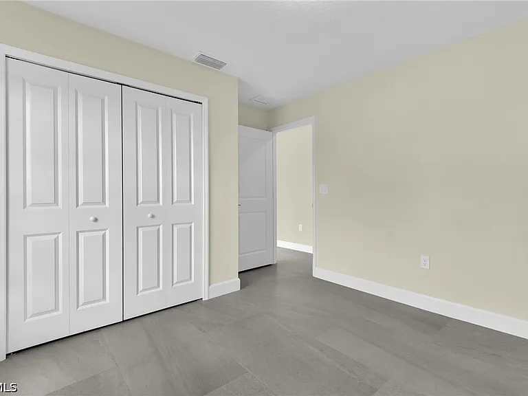 2601 48th St W — Photo 16